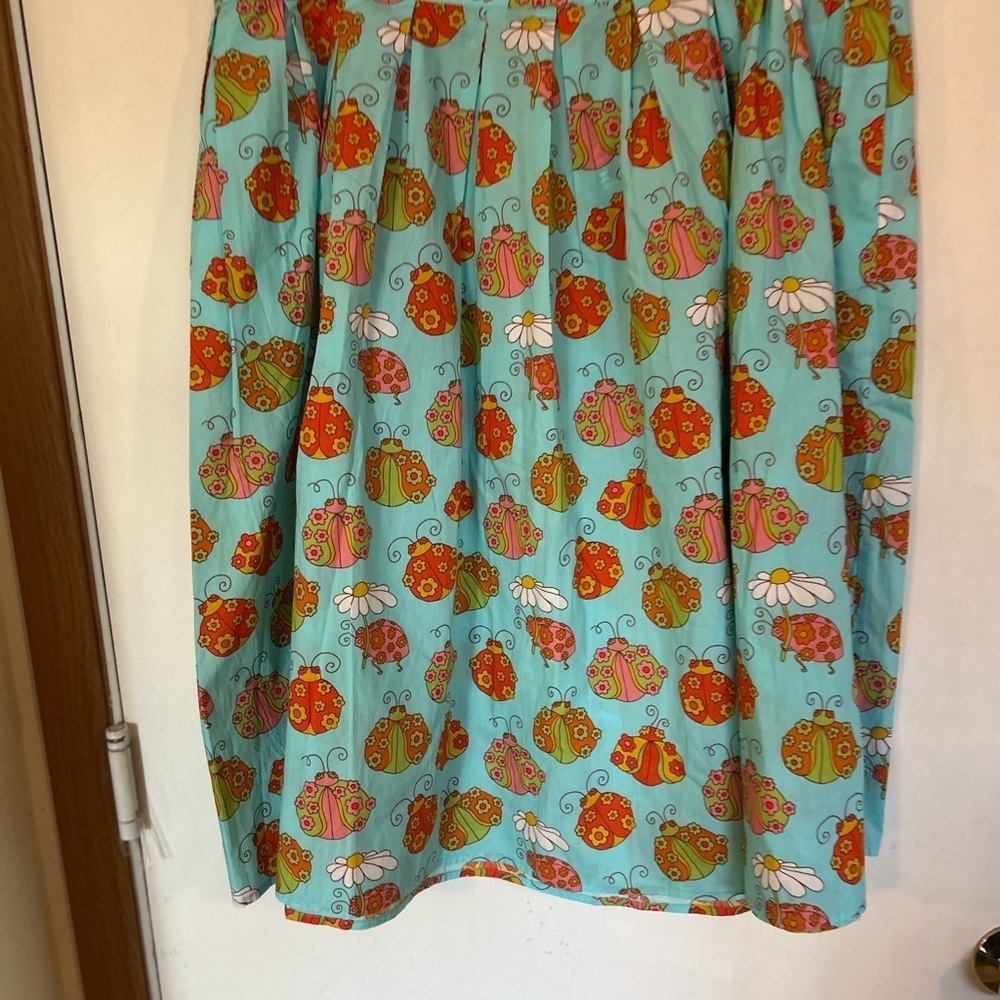 NWT ModCloth Novelty Ladybug and Daisy Print Swing Skirt Size 18 - Picture 3 of 12
